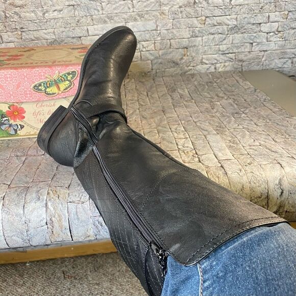 G by Guess Knee High Riding Boots Women's Size 10 Faux Leather Chunky Block Heel - Picture 9 of 10